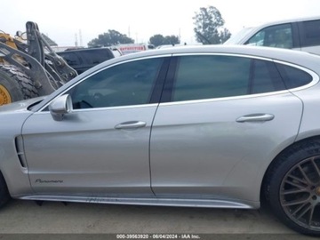Porsche Panamera II 2023 Porsche Panamera 2023 4x4 Platinium edition 2.9 Benzyna 325KM, zdjęcie 6