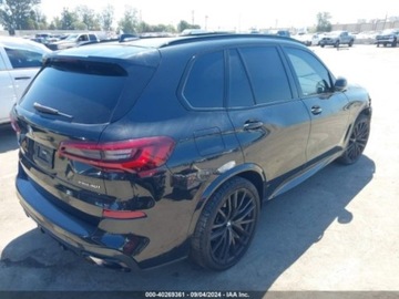 BMW X5 G05 2023 BMW X5 XDrive40I 2023 3.0l 3.0 Benzyna 335KM, zdjęcie 2