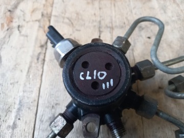 ROZDZIELACZ PALIWA RENAULT CLIO II 1.5DCI 8200057345 R9144Z010D