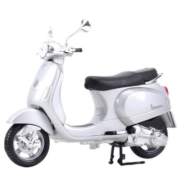 Maisto 1:18 1968 Piaggio Vespa Static Die Cast