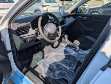 Skoda Scala Hatchback Facelifting 1.5 TSI 150KM 2025 Skoda Scala Selection 1.5 TSI 110 kW (150 KM) 6-bieg. man. WYPRZEDAZ 2025, zdjęcie 5