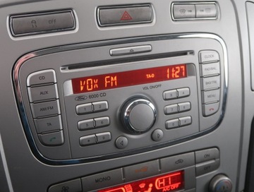 Ford Mondeo IV Hatchback 1.8 Duratorq TDCi 125KM 2010 Ford Mondeo 1.8 TDCi, Salon Polska, Klima, zdjęcie 12