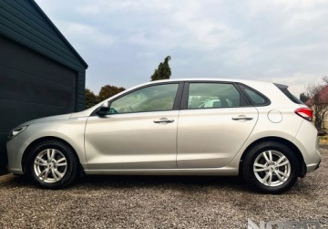 Hyundai i30 III Hatchback 1.0 T-GDI 120KM 2017 Hyundai i30 Bezwypadkowy, FV23, KredytowanieLeasing, gwarancja12m gethelp, zdjęcie 5