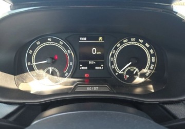 Skoda Fabia IV 1.0 TSI 110KM 2022 Skoda Fabia Benzyna 110KM, zdjęcie 19