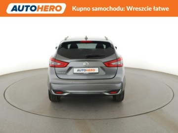 Nissan Qashqai II Crossover Facelifting 1.3 DIG-T  160KM 2019 Nissan Qashqai skóra grazne elekryczne fotele pdc, zdjęcie 5