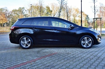 Hyundai i30 II Wagon 1.6 CRDi 110KM 2015 Hyundai i30 1,6 CRDi Ledy Duża Navi Kamera, zdjęcie 14