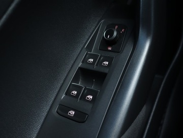 Volkswagen Polo VI Hatchback 5d 1.0 TSI 115KM 2018 VW Polo 1.0 TSI, Salon Polska, 1. Właściciel, zdjęcie 20