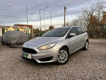 Ford Focus III Kombi 1.0 EcoBoost 125KM 2015 Ford Focus 2015 rok Salon Polska/II właściciel/Uszkodzony