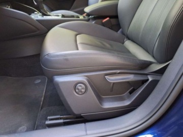 Audi Q2 SUV Facelifting 2.0 40 TFSI 190KM 2025 Audi Q2 FV, Audi Sound System, Pakiet Czern, Carplay, przygotowanie pod hak, zdjęcie 6