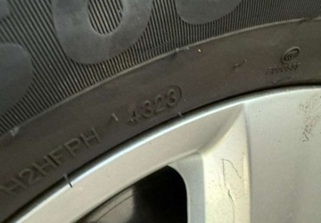 Volkswagen Caddy III Kombi Facelifting 2.0 EcoFuel 109KM 2014 Volkswagen Caddy 2.0 MPI 109 KM MAXI 7 osobowy 2.0 Benzyna 109KM, zdjęcie 27