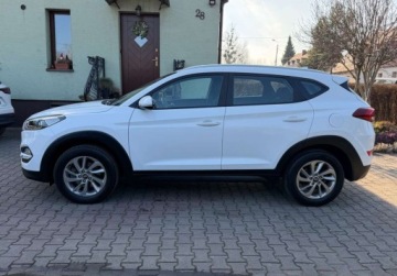 Hyundai Tucson III SUV 1.6 GDI 132KM 2016 Hyundai Tucson 1,6 132KM Navi Climatronic Serwis Bezwypadkowy Dla wymagaja, zdjęcie 2