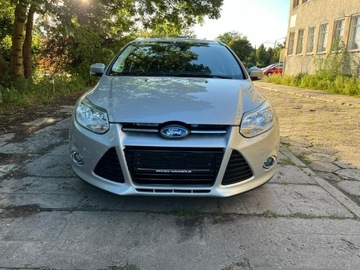 Ford Focus III Kombi 1.6 EcoBoost 150KM 2012 Ford Focus 1.6i Titanium, zdjęcie 26
