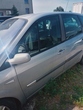 LUSTERKO LEWE Renault Scenic ii tea19 03-09