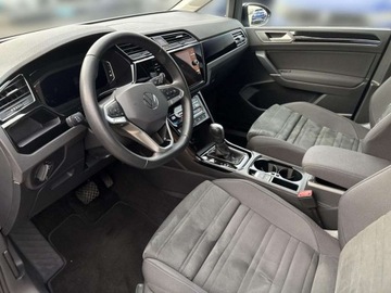 Volkswagen Touran III 1.5 TSI EVO 150KM 2023 Volkswagen Touran EVO Highline DSG Kamera Cofania ACC 7 Miejsc Faktura, zdjęcie 8