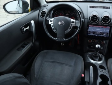 Nissan Qashqai I Crossover 2.0 140KM 2010 Nissan Qashqai+2 2.0 i, GAZ, 7 miejsc, Klima, zdjęcie 6