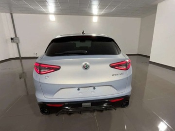 Alfa Romeo Stelvio SUV Facelifting 2023 2.0 GME Turbo 280KM 2025 ALFA ROMEO Stelvio Turbo Veloce Q4 Suv 2.0 (280KM) 2025, zdjęcie 2