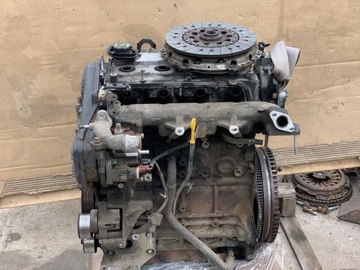 2006R MAZDA 5 CR KOMPLETNÍ HLAVA MOTORU RF5C 105KW 143KM