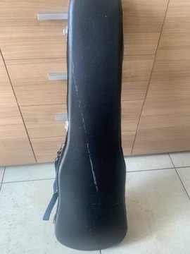 Futerał na skrzypce 4/4 twardy oldschool starszego typu 78x24x10 na ścianę