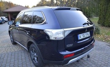 Mitsubishi Outlander III SUV Facelifting 2.2 DOHC DI-D 150KM 2014 Mitsubishi Outlander III 2.2 D-ID 150KM 4WD Kamera 1wł SerwisASO Bezwypadek, zdjęcie 9