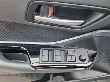 Toyota C-HR I Crossover Facelifting 2.0 Hybrid Dynamic Force 184KM 2020 Toyota C-HR Toyota C-HR 2.0 Hybrid Style, salon PL, gwarancja 2.0 Hybryda, zdjęcie 21