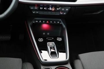 Audi A3 8Y Sportback Facelifting 1.5 35 TFSI 150KM 2025 Audi A3 Sportback | LED | SONOS | Ambiente Plus |, zdjęcie 28