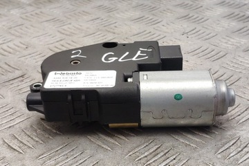 MOTOREK STŘEŠNÍHO OKNA MERCEDES-BENZ GLE (W166) A1669069600 3.0L DIESEL