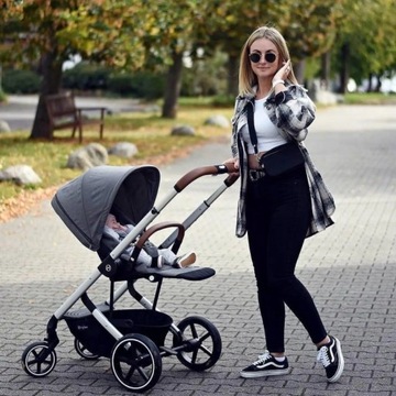 Cybex Wózek BALIOS S LUX DEEP BLACK srebrna rama