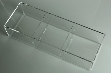 Органайзер Box-Container из прозрачного плексигласа.