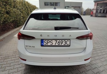 Skoda Octavia III Kombi Facelifting 2.0 TDI 150KM 2020 Skoda Octavia Skoda Octavia IV Serwis 2.0 Diesel 150KM, zdjęcie 3