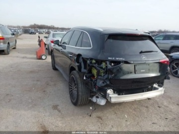 Mercedes GLC C254/X254 2025 Mercedes-Benz GLC 350e, 2025r., 4x4, 2.0L 2.0 Hybryda Plug-in 201KM, zdjęcie 2