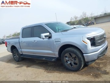 Ford 2022 Ford F150 2022 Ford F-150 Lightning Pro 4WD SuperCrew 5.5 Box Elektryczny