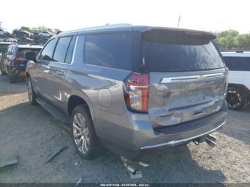 Chevrolet Suburban GMT900 2022 Chevrolet Suburban 2022 Chevrolet Suburban 4WD 4dr Premier 5.3 Benzyna, zdjęcie 6