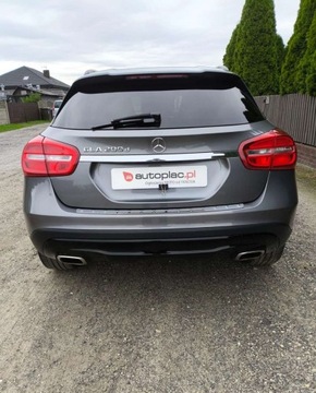Mercedes GLA I Off-roader 2.1 200 CDI 136KM 2016 Mercedes-Benz GLA Mercedes-Benz GLA 200 (CDI) d 7G-DCT 2.1 Diesel 136KM, zdjęcie 7