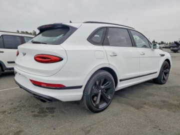 Bentley Bentayga 2023 Bentley Bentayga 2023 3.0l 3.0 Benzyna 456KM, zdjęcie 3