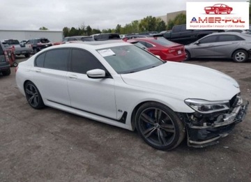 BMW Seria 7 G11-G12 2018 BMW Seria 7 2018, 4.4L, od ubezpieczalni