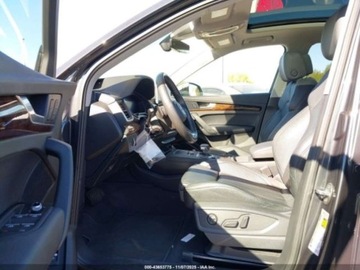 Audi Q5 II 2018 Audi Q5 TECH PREMIUM, 2,0T, od ubezpieczalni 20.0 Benzyna 252KM, zdjęcie 9
