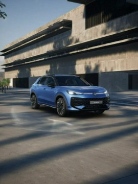 Volkswagen T-Roc I SUV Facelifting 1.5 TSI ACT 150KM 2026 Volkswagen T-Roc R-Line 1.5 eTSI 150 KM DSG Zamów, zdjęcie 3