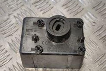 RELÉ DODGE CHALLENGER COUPE P05026533AK 3.6L GASOLINE 227KW 2015