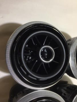 AUDI A3 8V НАКЛАДКА КОНСОЛИ ВОЗДУХА 8V0820901C