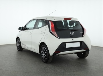 Toyota Aygo II Hatchback 5d 1.0 VVT-i 69KM 2015 Toyota Aygo 1.0 VVT-i, Klima, Tempomat, Parktronic, zdjęcie 3