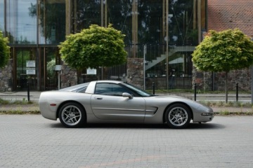 Chevrolet Corvette C5 Coupe 5.7 i V8 16V 355KM 1999 Chevrolet Corvette Coupe Targa 5.7 V8 355KM 1999r., zdjęcie 1