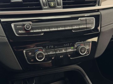 BMW X1 F48 2021 BMW X1 sDrive18i xLine LED Ambiente Czujniki prakowania Salon Polska, zdjęcie 22