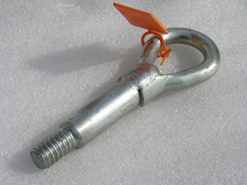 ВИНТ С УШКОЙ ПРИЦЕПНОГО КрюКА OPEL MERIVA A B