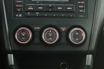 Subaru Forester IV Terenowy 2.0i 150KM 2013 Subaru Forester 2.0 X, 4X4, Automat, Navi, zdjęcie 14