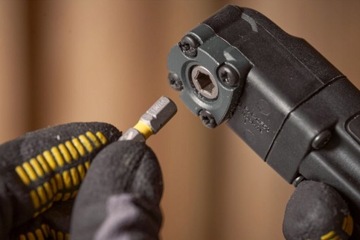 Угловой переходник Угловая головка Stanley + 9 бит