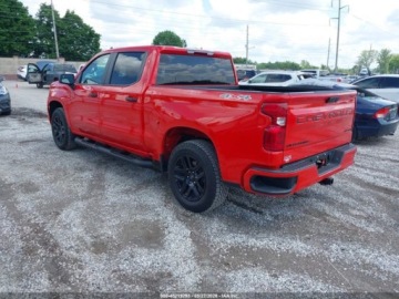 Chevrolet Silverado II 2026 Chevrolet Silverado 1500 4wd Short Bed Custom 2026 2.7 Benzyna 310KM, zdjęcie 2