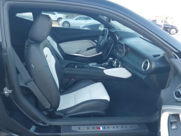 Chevrolet Camaro VI Coupe 6.2 455KM 2023 Chevrolet Camaro 2023 CHEVROLET CAMARO RWD 2SS 6.2 Benzyna 455KM, zdjęcie 6