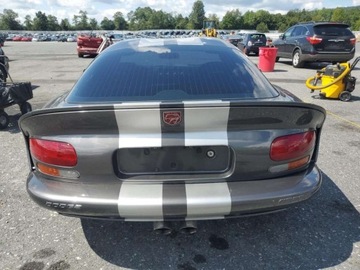 Dodge Viper III 2002 Dodge Viper GTS 2002 8.0l 8.0 Benzyna 450KM, zdjęcie 2