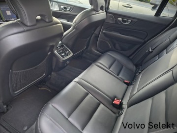 Volvo V60 II  Kombi Facelifting 2.0 B5 250KM 2023 Volvo V60 Cross Country V60CC B5B Bowers&amp;Wilkins K, zdjęcie 12