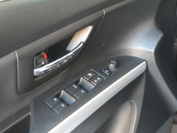 Suzuki SX4 I Hatchback Facelifting 1.6 VVT 120KM 2013 Suzuki SX4 S-Cross 1.6 Ben.120KM/4x4, zdjęcie 16
